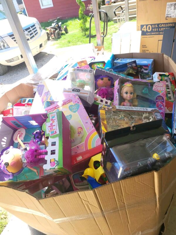 Toy pallets